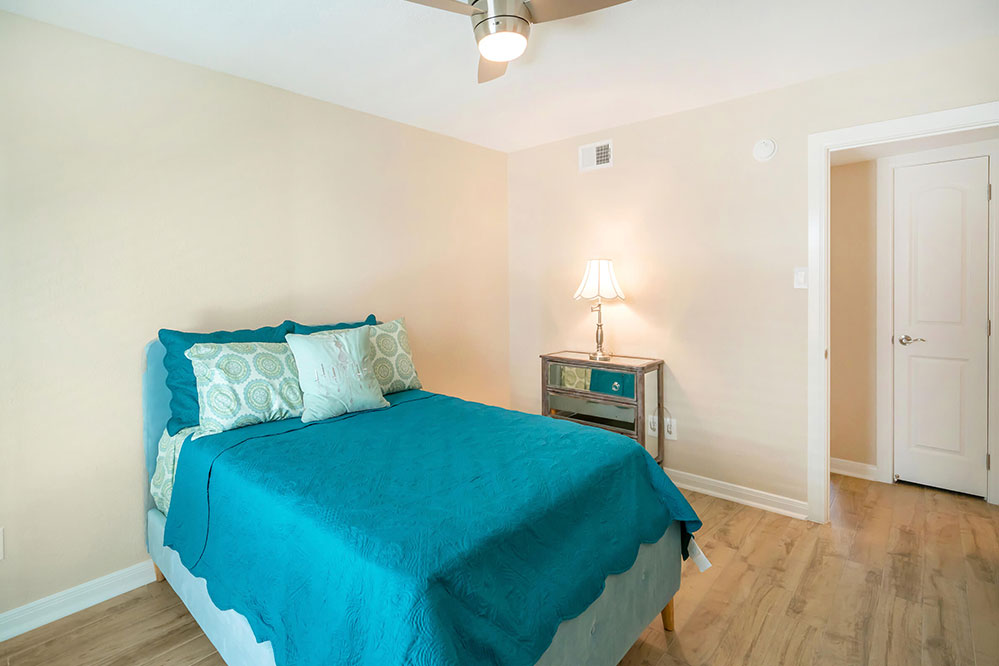 Los Prados Apartments 1 and 2 bedroom Apartments Houston, Texas