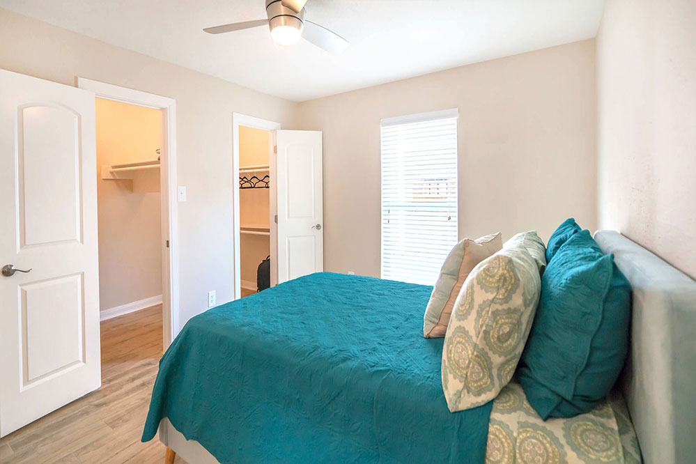 Los Prados Apartments 1 and 2 bedroom Apartments Houston, Texas