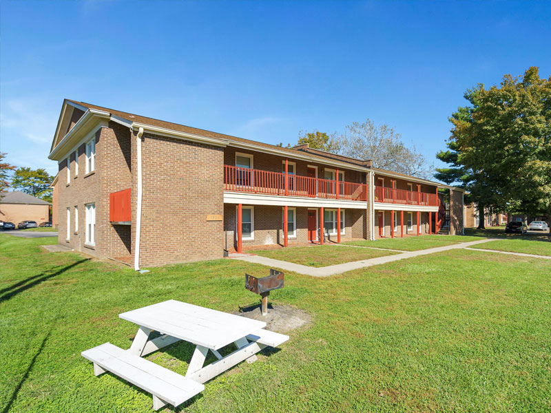 Tracks at Seymour apartments in Seymour, IN