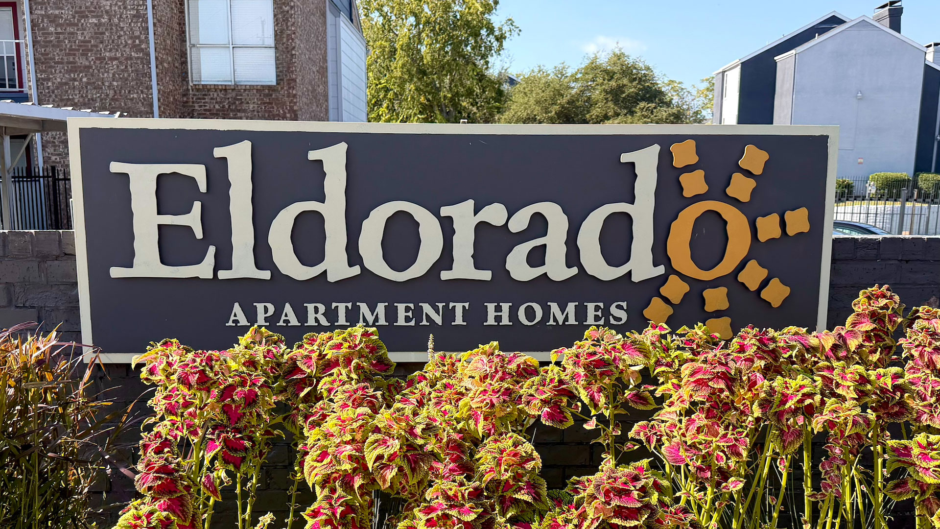 Spacious 1- and 2-bedroom apartments