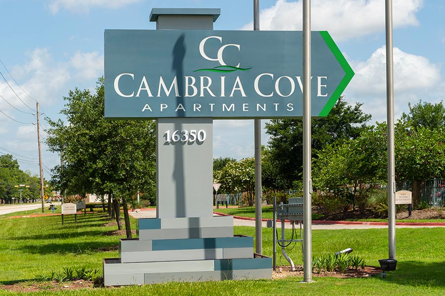 Cambria Cove Apartments: 16350 Ella Blvd, Houston, TX 77090