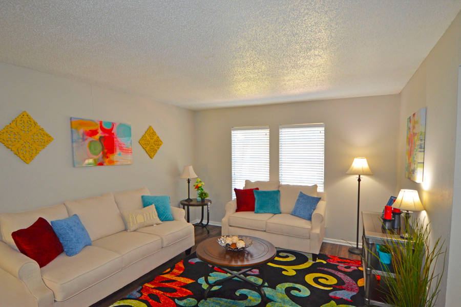 Our renovated units offer great upgrades we know you’ll love!