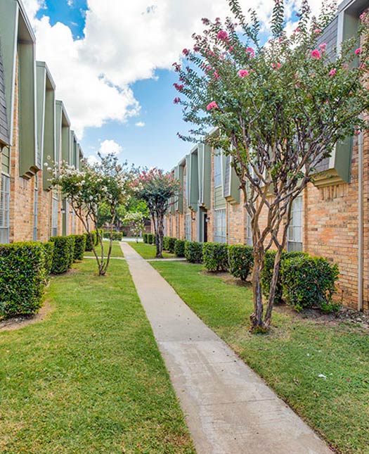 affordable apartment community located in Southwest Fort Worth, TX